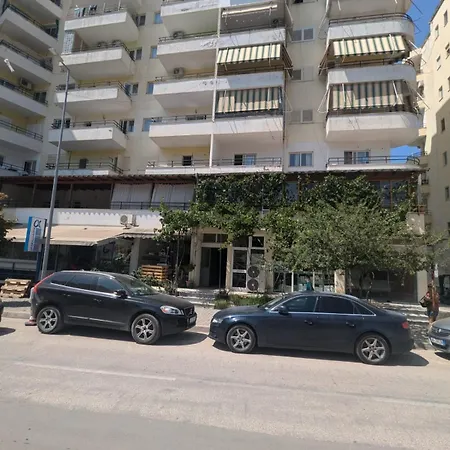 Friend & Family Χειμάρρα
