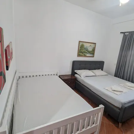 Apartment Friend & Family Himare
